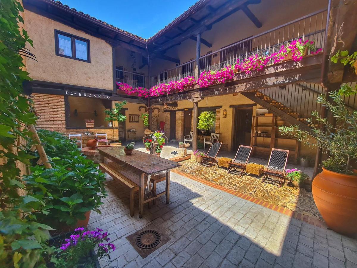 Albergue El Encanto Villares de Orbigo Exterior foto